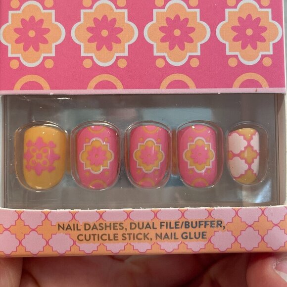 Red Aspen Nails - Mosaic for Margie Pink Patterned Nail Dashes NEW - Picture 2 of 5